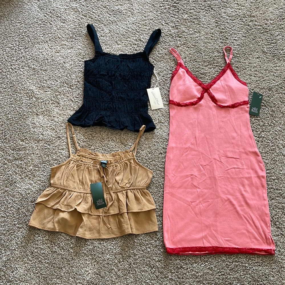 Wild Fable/Universal Thread Tank & Dress Bundle Size S